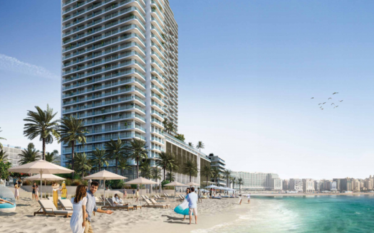 Rendu d&#039;un luxueux immeuble de grande hauteur avec des gens profitant de la plage de sable, des palmiers, des parasols et d&#039;un ciel bleu clair.