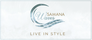 Image d'un logo minimaliste pour "Samana Waves Dubai" comportant des lignes stylisées et fluides ressemblant à des vagues, avec le slogan "live in style" en dessous, sur un fond bleu clair doux et texturé.