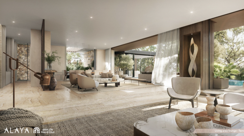 Un salon luxueux et spacieux mêlant décoration moderne et ethnique dans un appartement de Dubaï, avec de grandes fenêtres, de la lumière naturelle et un mobilier aux tons terreux dans un cadre de verdure luxuriante à l&#039;extérieur.