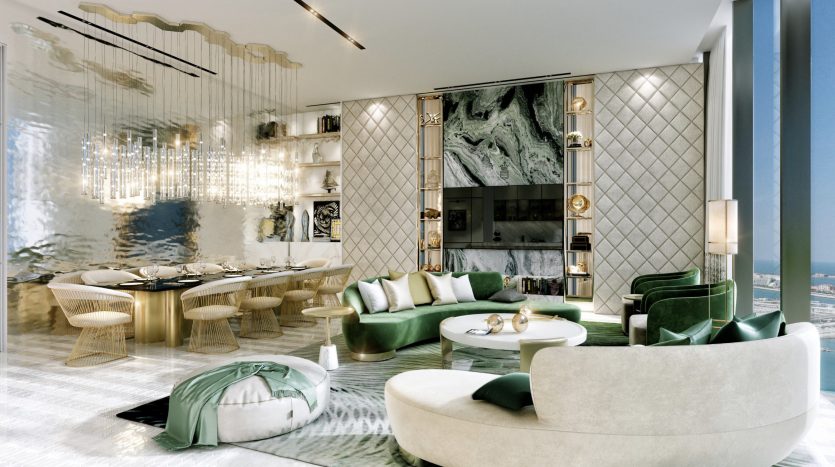 Salon luxueux et moderne à Dubaï avec des murs en marbre, des canapés moelleux verts et blancs, des accents dorés et une salle à manger élégante en arrière-plan, donnant sur un paysage urbain.