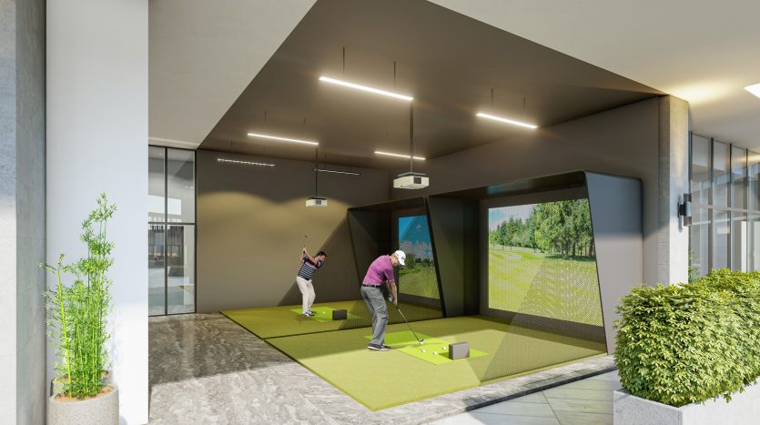 Deux personnes jouant au golf sur une configuration de simulation virtuelle dans un appartement moderne à Dubaï présentant des murs géométriques et de grands écrans affichant un parcours de golf.