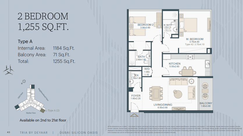Plan d&#039;étage d&#039;un appartement de 2 chambres à Dubaï d&#039;une superficie totale de 1 255 pieds carrés, comprenant les dimensions et la disposition des pièces telles que les chambres, les salles de bains, la cuisine, le salon et