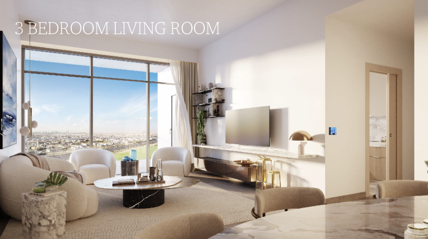 Salon moderne et bien éclairé dans un appartement de 3 chambres à Dubaï, doté de canapés blancs moelleux, d&#039;une table basse noire brillante, d&#039;une grande télévision à écran plat et d&#039;une vue panoramique sur la ville du sol au sol.
