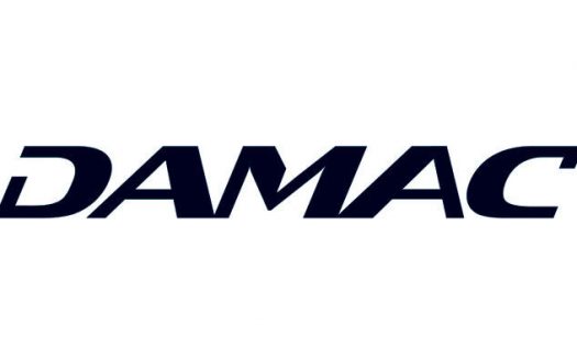 Le logo de Damac Properties, affiché en lettres majuscules grasses et sans empattement de couleur bleu foncé, représente leur engagement envers Investissement Dubaï.