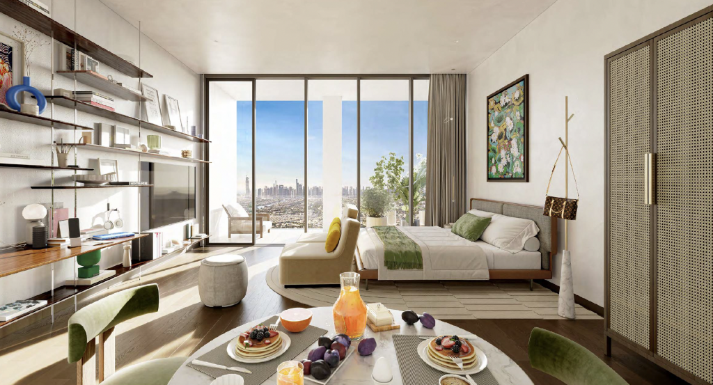 Chambre moderne et ensoleillée dans une villa de Dubaï avec des baies vitrées offrant une vue sur la ville, un design minimaliste, un lit confortable, des œuvres d&#039;art sur les murs et une table de petit-déjeuner avec de la nourriture