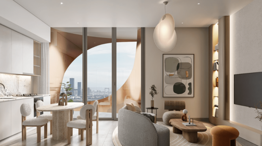 Salon moderne du One Residences avec un mobilier chic, des œuvres d'art murales abstraites et un coin repas près de l'entrée. La chambre dispose de grandes portes vitrées s'ouvrant sur un balcon avec vue sur la ville. Des tons chauds et neutres et des luminaires contemporains créent une ambiance chaleureuse et élégante.