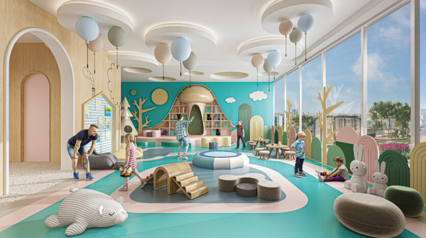 Oasiz, une salle de jeux intérieure colorée et moderne, présente des portes cintrées, des meubles moelleux et une décoration ludique. Les enfants participent à diverses activités comme lire sur des poufs, jouer avec des jouets et grimper sur une petite structure de jeu. Des ballons sont suspendus au plafond.