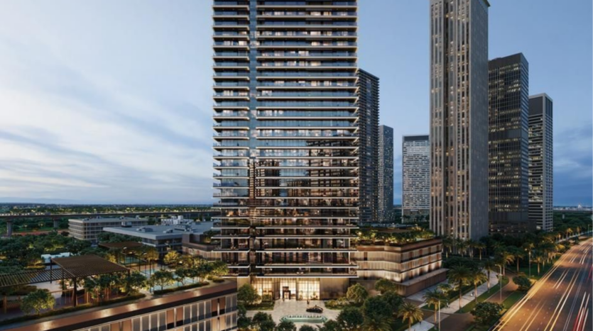 Un paesaggio urbano moderno composto da diversi grattacieli. L'edificio centrale presenta un caratteristico motivo orizzontale e un tetto verde. Gli edifici circostanti sono eleganti e si stagliano su un cielo blu punteggiato di nuvole e sulle strade della città sottostante.