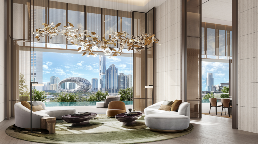 Lujoso salón moderno con ventanales, muebles elegantes y lámpara de araña dorada. Los ventanales ofrecen impresionantes vistas de la ciudad, una arquitectura única y una gran terraza al aire libre.