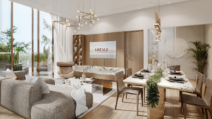 Modernes, elegantes Wohn- und Esszimmer in neutralen Farbtönen mit minimalistischen Möbeln, einem großen Fenster, einem Wandfernseher, dekorativen Regalen und einem Esstisch für sechs Personen. Gedämpfte Leuchten und Grünpflanzen sorgen für einen warmen Touch.